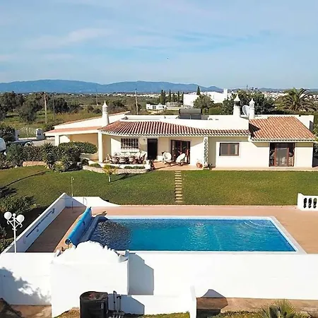Poco Partido Sleeps 8 With Pool Air Con And Wifi
